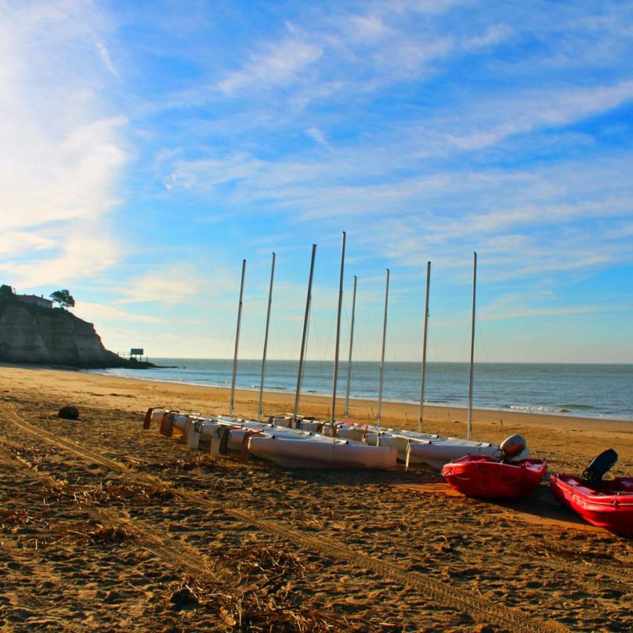 Activite nautique sur la plage de Nonnes à Meschers sur Gironde