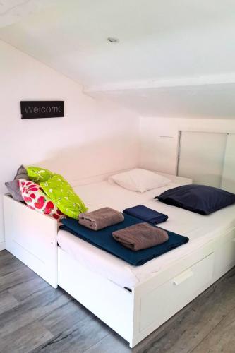 mezzanine-couchage-cottage-de-lulu