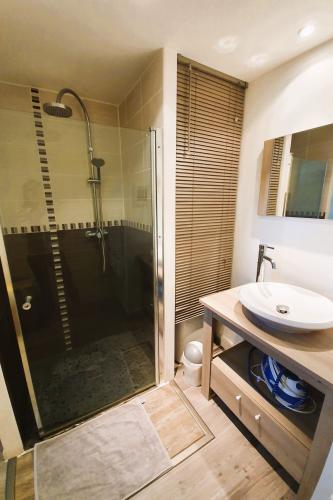 salle-de-bain-villa-lucas