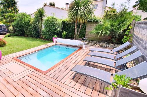 villa-lucas-jardin-piscine-chauffee
